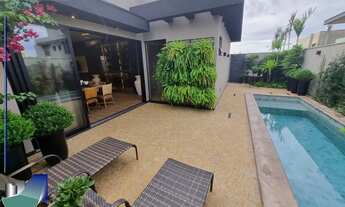 Imagem 2: Casa de Condomínio com 3 suítes à venda, 250m² - Alto do Castelo