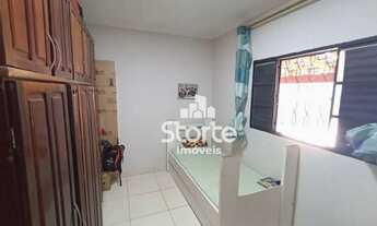 Imagem 6: Casa com 3 dormitórios à venda, 170 m² por R$ 520.000,00 - Jardim Europa - Uberlândia/MG