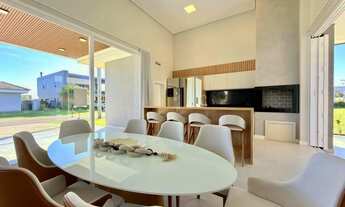 Imagem 6: Casa 4 Suítes Beira-Mar no Condomínio Costa Serena Xangri-Lá