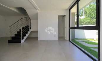 Imagem 4: Casa em condomínio com 3 dormitórios 2 vagas no bairro Jansen e Gravatai