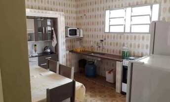 Imagem 3: Vendo casa em via pública/ documentação em dia