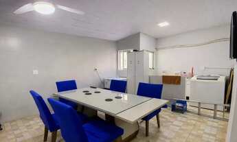 Imagem 2: 3 Dorm com área externa e churrasqueira a carvão no Centro de B. Camboriú 6 Min Do Mar