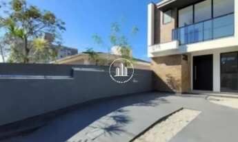 Imagem: Sobrado com 3 Quartos 1 suíte com 108m²