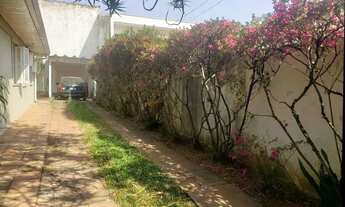 Imagem 2: Casa à venda no Parque Continental, São Paulo: 3 dormitórios, 5 garagens!