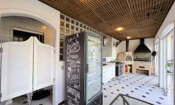 Imagem 7: Casa de condomínio sobrado para venda possui 540 metros quadrados com 5 quartos