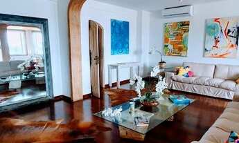 Imagem 3: Apartamento para venda tem 224 metros quadrados com 3 quartos em Copacabana - Rio de Janei