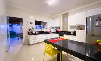 Imagem 6: Casa à venda, 4 quartos, 2 suítes, 2 vagas, Cidade Jardim - Uberlândia/MG