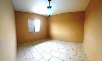 Imagem 5: Sobrado com 3 quartos para alugar por R$ 2200.00, 95.00 m2 - BARREIRINHA - CURITIBA/PR