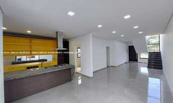 Imagem 4: Sobrado para Venda em Mogi das Cruzes, Rodeio, 4 dormitórios, 4 suítes, 6 banheiros, 4 vag