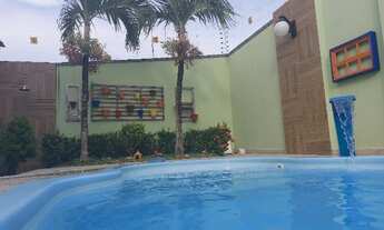 Imagem: Casa para venda tem 300 metros quadrados