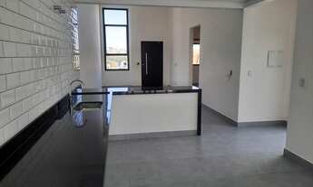 Imagem 6: Casa de condomínio para venda tem 97 metros quadrados com 3 quartos