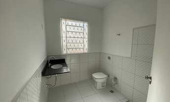 Imagem 5: Casa de três quartos à venda no centro de Águas de São Pedro