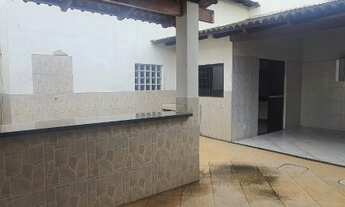 Imagem 5: Casa para venda possui 180 metros quadrados com 3 quartos em Setor Central - Brasília - DF