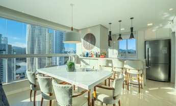 Imagem 2: BALNEáRIO CAMBORIú - Apartamento Padrão - Centro