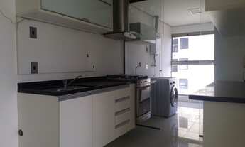 Imagem 6: Panamby 75 metros 2 quartos 2 vagas Semi Mobiliado