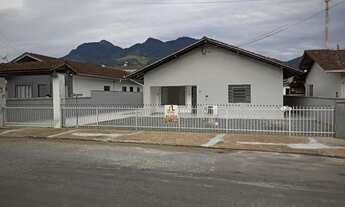 Imagem: Casa para aluguel, 2 quartos, 1 suíte