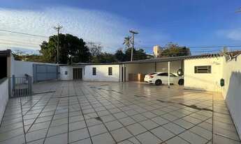 Imagem 3: Casa no condomínio Samambaia para venda com 330 metros quadrados com 3 quartos