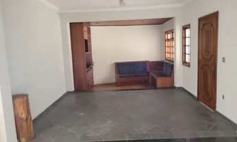 Imagem: CASA NO JARDIM DAS FLORES