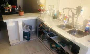 Imagem 7: Casa 2 quartos, sendo 1 com suíte e closet, e o outro com sacada, sala, cozinha com planej