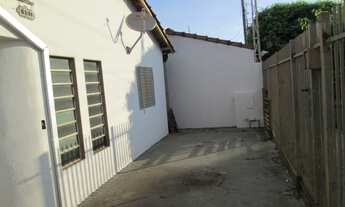 Imagem 5: SOLO SAGRADO I - CASA RESIDENCIAL 2 DORMITÓRIOS C/ QUINTAL E GARAGEM PROX. DE COLEGIO