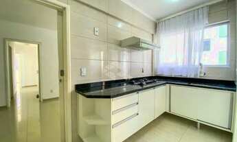 Imagem 4: Apartamento à venda com 3 dormitórios, sendo 1 suíte, no Centro de Florianópolis - SC