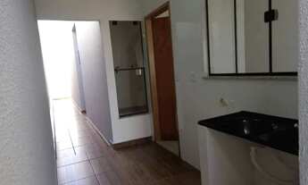 Imagem 2: Casa para venda tem 115 metros quadrados com 2 quartos em Centro - Itaquaquecetuba - São P