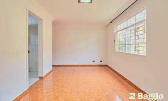 Imagem 3: Apartamento de 2 quartos para alugar no bairro Campo Comprido