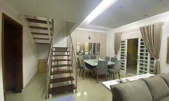 Imagem 6: Casa de condomínio para aluguel está localizado no bairro Parque 10