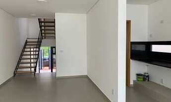 Imagem 2: Casa para aluguel com 156 m2 com 03 quartos em Jardim Karaíba - Uberlândia - MG