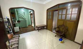 Imagem 2: Casa Térrea para venda tem 300 metros quadrados com 4 quartos - 3 Vagas