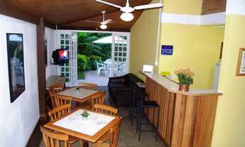 Imagem 5: Pousada a 60 m da Praia da Daniela aluga suítes