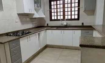 Imagem 2: Sobrado para aluguel e venda com 139 metros quadrados com 3 quartos