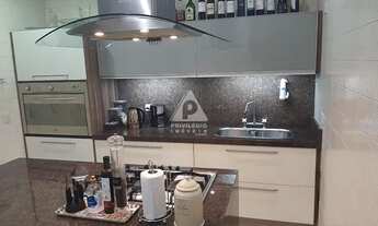 Imagem 3: Cobertura à venda, 5 quartos, 3 suítes, 2 vagas, Ingá - Niterói/RJ