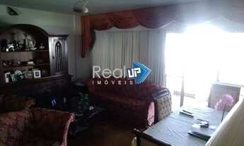 Imagem 2: Excelente 4 quartos Maracanã