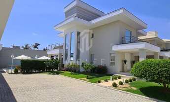 Imagem 2: JD442 - Sobrado Alto Padrão, mobiliado a apenas 160 metros da praia em Penha/SC