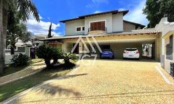 Imagem 2: CASA EM CONDOMÍNIO NA GRANJA VIANA - 5 SUÍTES - 752m² - TOTALMENTE MOBILIADA