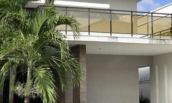 Imagem 2: Casa de condomínio para venda tem 343 metros quadrados com 4 quartos