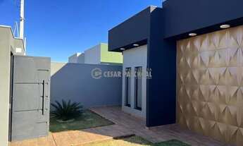 Imagem 2: Casa Térrea Morada do Sol Linda casa! 2 quartos, 2 banheiros, cozinha americana com armár