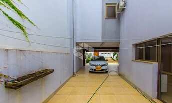 Imagem 3: Vende-se Casa de Alto Padrão no Condomínio Parque das Oliveiras Próximo à Sede Campestre d