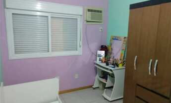 Imagem 7: Excelente Casa Duplex em condomínio fechado com bastante lazer.