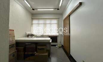 Imagem 2: Sala comercial à venda, 1 vaga, Martins - Uberlândia/MG