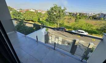 Imagem: Sobrado com 3 suítes - Moinhos de Vento