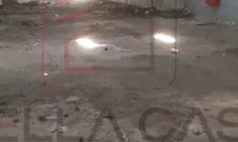 Imagem 4: Galpao 240M2 Pe direito alto precisa reforma