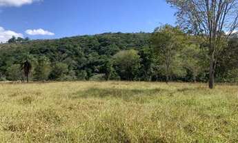 Imagem 5: Chácara de 15.000 m² com rio de águas cristalinas, terreno fértil. Jaboticatubas