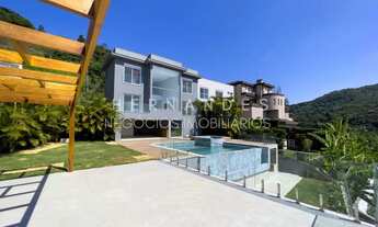 Imagem: Imóvel de luxo em condomínio fechado com