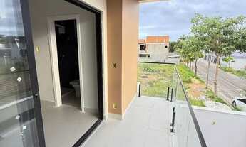 Imagem 6: Casa duplex com 3qts e suite, quintal e garagem com acabamento de alto padrao yahoo Mangui