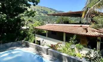 Imagem 2: Casa com 3 Quarto(s) e 2 banheiro(s) para Alugar, 120 m² por R$ 4197 / Mês