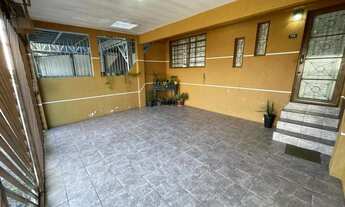 Imagem 6: Excelente sobrado no bairro Xaxim com 150m², 4 dormitórios ( sendo 1 suíte ) e 3 vagas - X