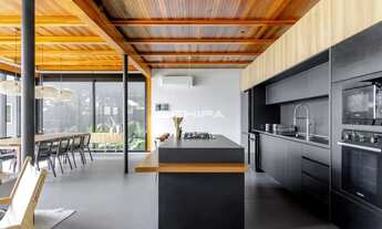 Imagem 3: Casa 6 Pessoas Beira Mar na Praia Mariscal em Bombinhas SC