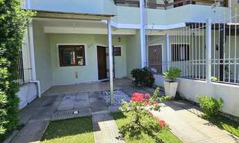 Imagem 2: Casa 3 dormitórios com 180,00m² de área construída no Hipica Boulevard, próximo Escola Ces